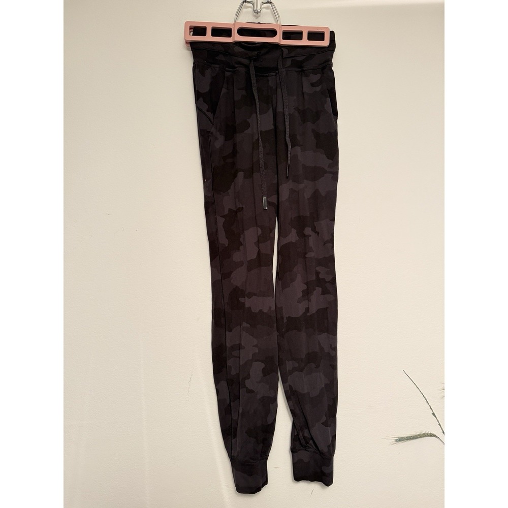 Lululemon Ready to Rulu High-Rise Jogger Camo Deep Coal Size 0 Flaw